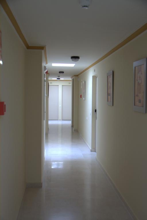 Apartamentos Turisticos Los Girasoles Espartinas Esterno foto